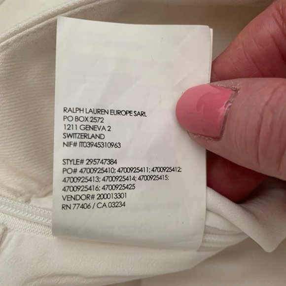 Club Monaco Joannah Linen-Blend Capri Wide Leg Pant - Picture 7 of 7